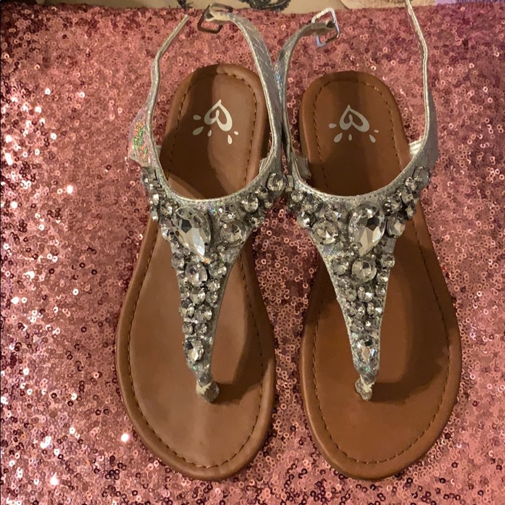 Gorgeous rhinestone studded thong sandals